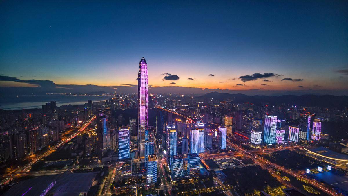 福尔摩斯来到未来