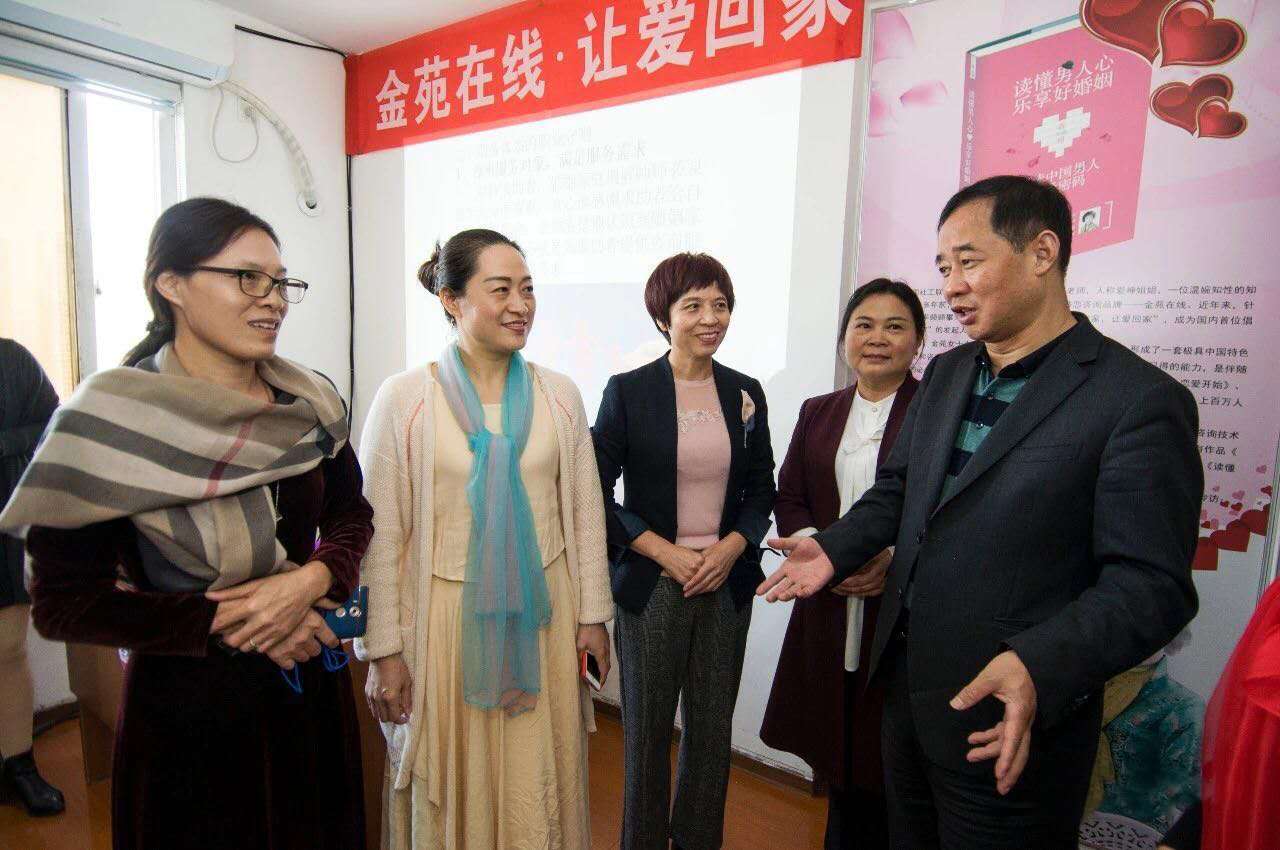 小兰和工藤新一情头