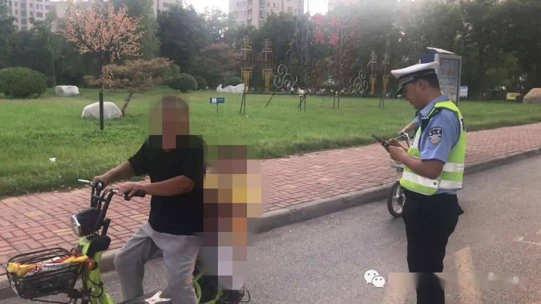 福尔摩斯游戏